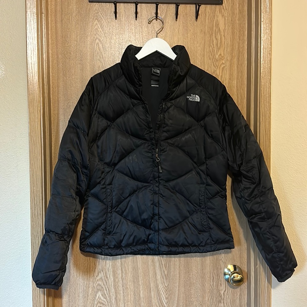 Black puffy Northface jacket